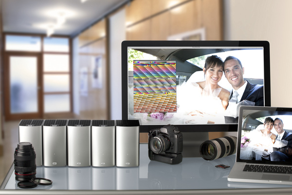 Как безопасно хранить фотографии? Домашние системы хранения